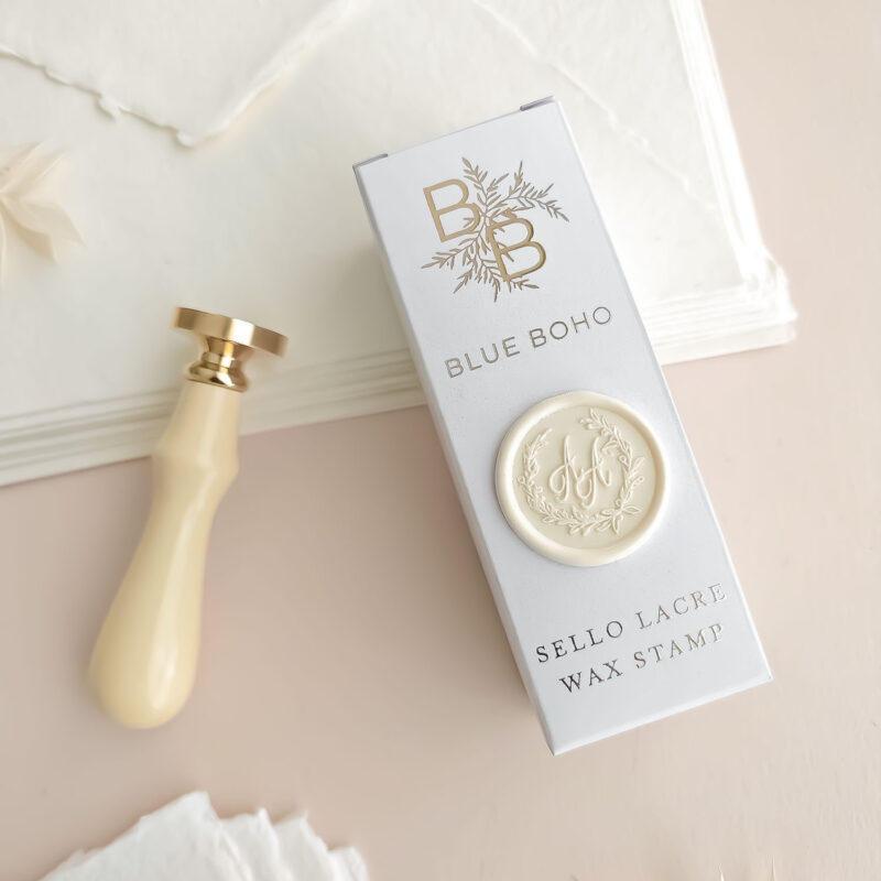Sigillo in ceralacca personalizzato Blue Boho con packaging premium