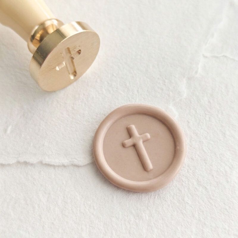 Timbro per ceralacca design croce con rilievo 3D arrotondato