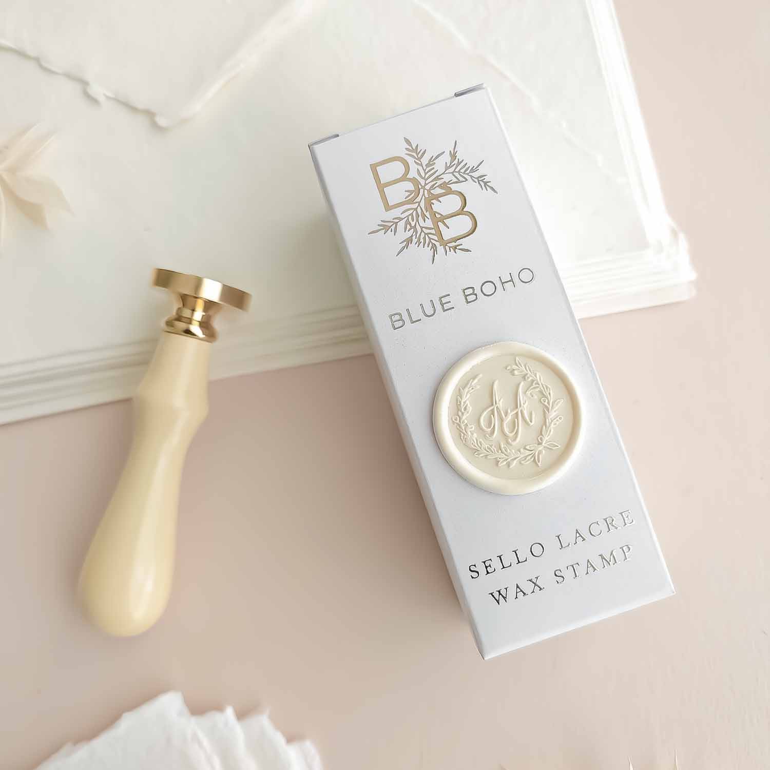 sellos de lacre personalizados y con diseños botánicos para bodas